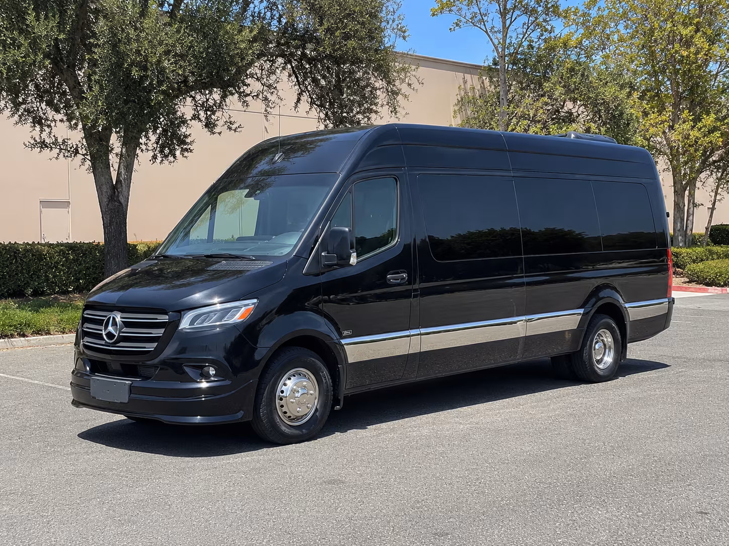 Fresno Corporate Transportation group transportation